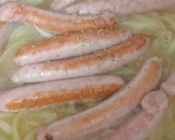 Foto del paso 6 de la receta: 🌭Salchichas de pollo al vino🍷