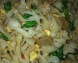 Foto langkah ke 5 dari resep Kwetiau Goreng.