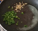 આલુ કેપ્સિકમ સમોસા (samosa recipe in Gujarati) રેસીપી સ્ટેપ1ફોટો