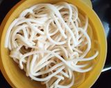 A picture of step 1 of Noodle Bhel.