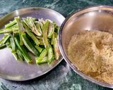 A picture of step 2 of Crispy Bhindi (Ladyfinger) Fry.