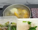 Foto langkah ke 2 dari resep Sup jagung brokoli.