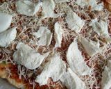 Foto langkah ke 13 dari resep Keto Fathead Pizza.