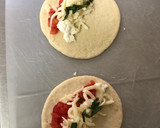 Foto del paso 5 de la receta: Calzone ripieno di pepperoni e fromaggio al forno/ Pizza rellena