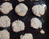 Foto del paso 7 de la receta: Hamburguesa de acelga y avena al horno