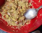 Foto del paso 2 de la receta: Conos rellenos de guacamole con atún y salsa sweet chilli