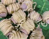 Foto langkah ke 3 dari resep Mie Sosis Lilit.