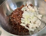 Une image de l'étape 9 de Salade de riz rouge aux tomates, carottes et ciboulette.