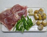 醬燒栗子蔥雞丁的食譜步驟1照片