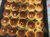 Miguelitos o pan de leche relleno