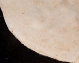 A picture of step 3 of Masala parantha.