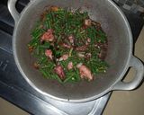 Foto langkah ke 7 dari resep Tumis Cumi Kacang Panjang.