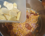 Foto del paso 3 de la receta: Arroz al horno con chorizo