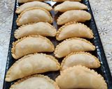 A picture of step 18 of Khoya Gujiya.