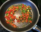 Foto del paso 1 de la receta: Fideuá ligera de alcachofas y calamar