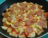 Foto langkah ke 6 dari resep Pizza Roti Tawar Teflon.