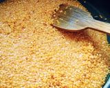 A picture of step 5 of Moong Dal Halwa.