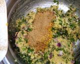 A picture of step 5 of Leftover rice kabab.