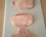 Foto del paso 2 de la receta: Libritos de lomo rellenos de York y queso