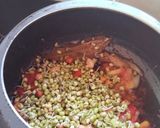 A picture of step 3 of Moong sprouts sabzi.