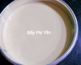 Hình bước làm 2 của món Hoa và bánh tặng cô ngày 20.11