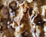 Foto del paso 7 de la receta: Pollo desmechado con crema de champiñones