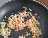 Foto langkah ke 2 dari resep Spaghetti Bolognese With Mushroom.