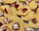 Foto del passaggio 1 della ricetta Hamburger e patate gustose🐷🥔🧂