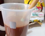 Foto langkah ke 6 dari resep Bolu Karamel Mini.