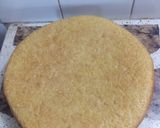 Foto del paso 6 de la receta: Torta postre de merenguitos con dulce de leche y chantilly 🍰