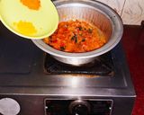 A picture of step 4 of Drumstick Spicy Gravy.