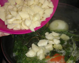 Foto del paso 3 de la receta: Caldo de cilantro