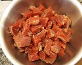 Foto del paso 1 de la receta: Carne frita con col china. 小白菜炒牛肉 (Xiǎo báicài chǎo niúròu)