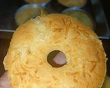 Foto langkah ke 7 dari resep Bolu Keju Mini.