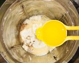 A picture of step 7 of Banana crepes.