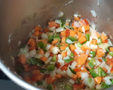 Foto del paso 4 de la receta: Entraña guisada en olla rápida