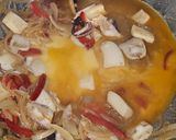 Foto del paso 3 de la receta Coliflor verde en salsa marinera