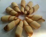 Hình bước làm 1 của món Bánh mục măng hay bánh dăm bào