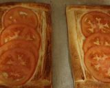 Foto del paso 4 de la receta: Hojaldre con queso de cabra, tomate y anchoas
