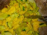 Oseng ketimun telur