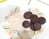 Foto langkah ke 3 dari resep Oreo Popsicle Simple.