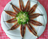 Foto del paso 7 de la receta: Rueda de boquerones en salazón y alguna que otra cosita más