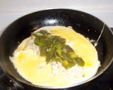 Foto del paso 16 de la receta Tortillas rellenas de arroz y pimientos verdes