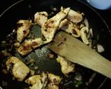A picture of step 10 of Chicken and bacon sandwich.