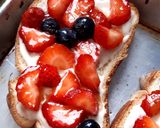 Foto del paso 4 de la receta: Tostadas Francesas de Fresas y Arándanos🍓🍇