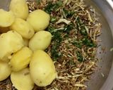 A picture of step 1 of Potato veggies bread roll.