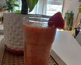 Foto del paso 3 de la receta: Licuado de durazno, frutilla, naranja y pomelo