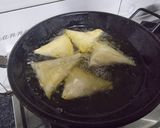 A picture of step 7 of Samosa.