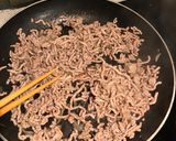 Hình bước làm 4 của món Cháo thịt băm tía tô
