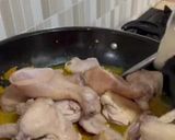 Foto langkah ke 5 dari resep Ayam betutu pedas.